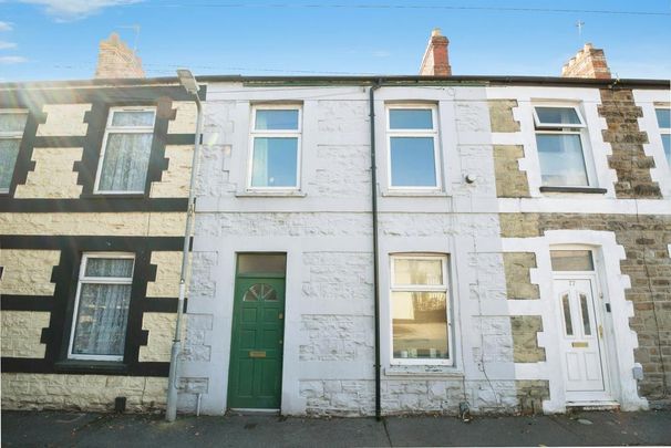 4 bedroom house to rent - Photo 1