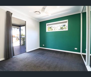 Beachside Bliss - Only Moments From The Sand! - Photo 2