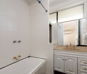 Freshly updated 4-Bedroom, 2-Bathroom Home in a Family-Friendly Loc... - Photo 4