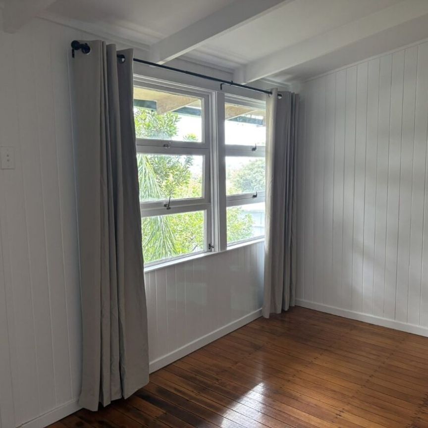 Studio flat in ideal location - Photo 1