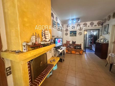 Μονοκατοικία για ενοικίαση Λουτράκι (Λουτράκι-Περαχώρα) - Photo 2