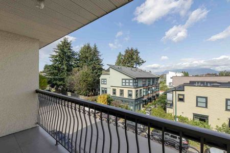3607 Commercial Street apartment — Vancouver, BC (2-Bedroom) - 2 Bedroom - Photo 4