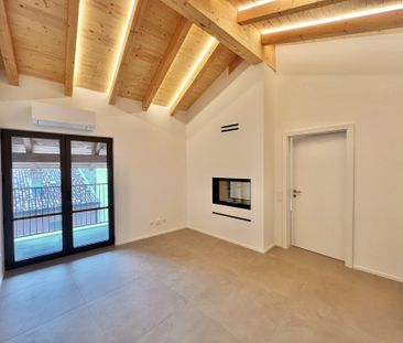 AFFITTASI GRAZIOSO 2.5 LOCALI CON BALCONE A RIVA SAN VITALE - Photo 2