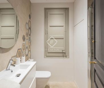 Barcelona, Catalonia 08012 - Photo 5