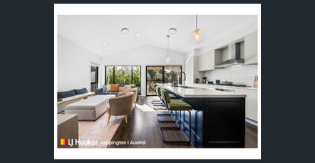 MODERN & FILLED WITH NATURAL SUNLIGHT - Photo 3