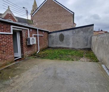 VENDIN LE VIEL, centre-ville: maison de type 2 avec jardin à 550 euros - Photo 1