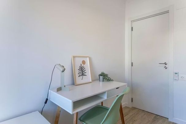 Carrer de lAlcalde Albors, Valencia, Valencian Community 46018 - Photo 1