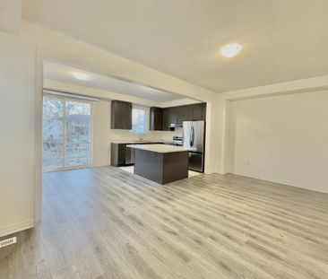 For Lease - 65 Kirkwood Way, Barrie, Ontario - Photo 6