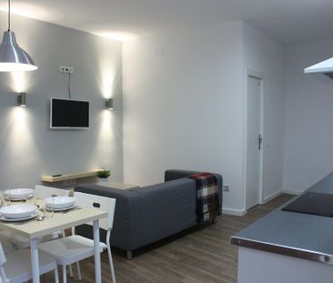 Charming room in the centre of Madrid - Photo 3