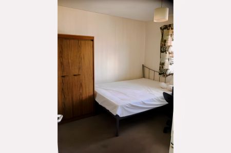 3 Bed / 1 Bath - Photo 3