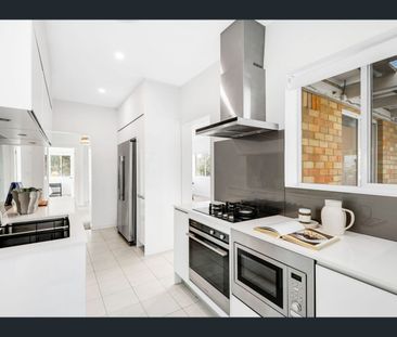2 Edward Street, Charlestown, NSW 2290 - Photo 2