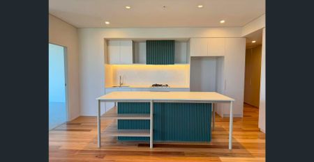 Modern 2 Bed, 2 Bath Rental Apartment in Vibrant West Village - Photo 5