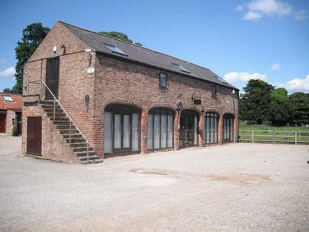 Property to rent - Photo 2