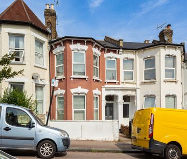 🏡 An Amazing Property in Haringey - Must be Seen! 🏡 Room 5 - Photo 6