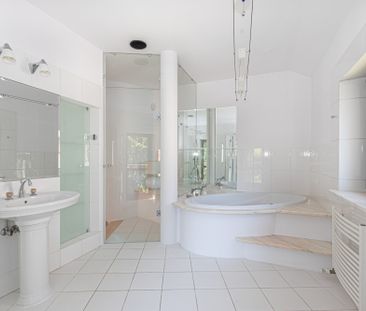 Warszawa, Wilanów, Warszawa, Wilanów - Zdjęcie 5