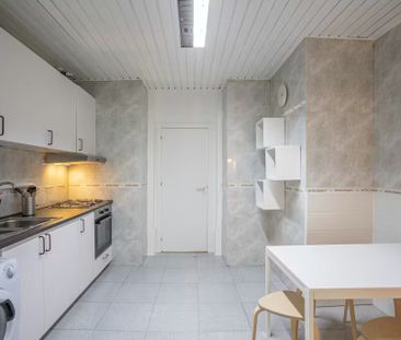 Calçada do Marquês de Abrantes, Lisbon, Lisbon 1200-163 - Photo 4