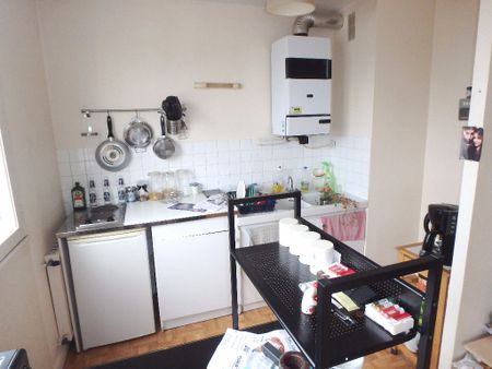 Location Appartement 1 pièce 24m² - Photo 4