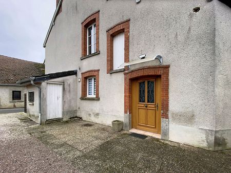 Maison à louer - LA NEUVILLE-AUX-LARRIS - Maison 4 pièces - Photo 4