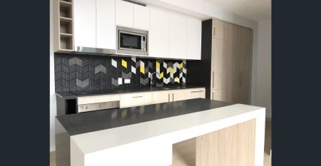 Lock & Leave Apartment - Photo 5