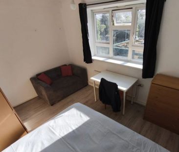 Room in a Shared Flat, Archway, N19 - Photo 4