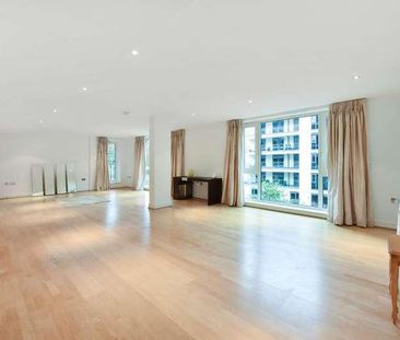 Marina Point, Imperial Wharf, London, SW6 - Photo 1