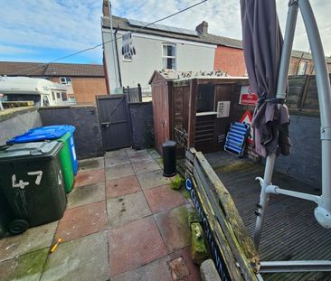 Rosehill Street, Heywood - Photo 6