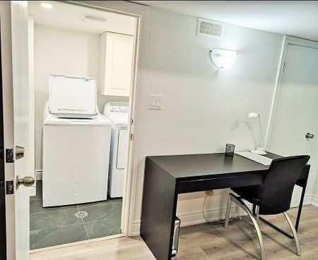 For Lease - 498 Hidden Trail, Toronto, Ontario - Photo 4