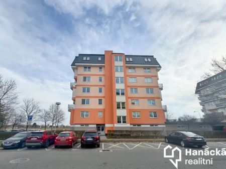 Pronájem bytu 2+kk s garáží, na ul. Handkeho v Olomouci - Фото 3