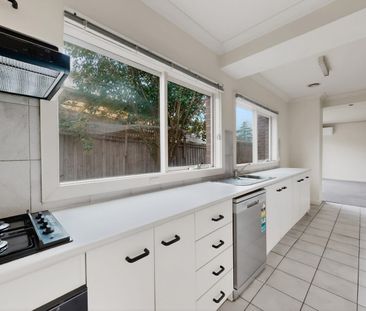 Low Maintenace Living In Great Location - Photo 2