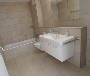 2.5 Zimmer, 65 m², 1. Stock - Foto 3