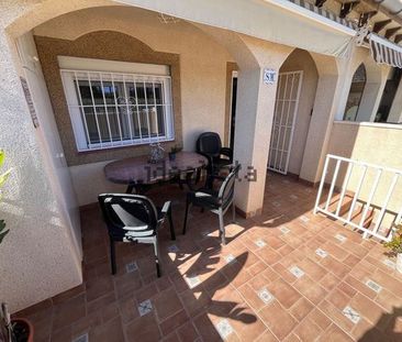 Alquiler de casa o chalet independiente en Urbanizaciones - Photo 2