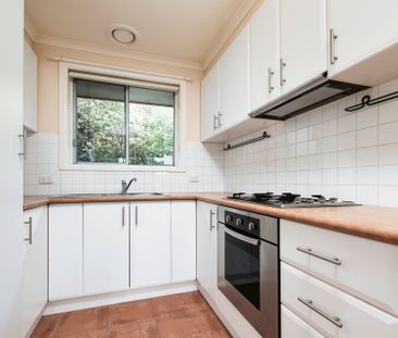 Stylish & Modern 2-Bedroom Unit in Prime Location - Photo 5