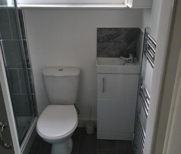 1 bedroom terraced house to rent - Photo 6