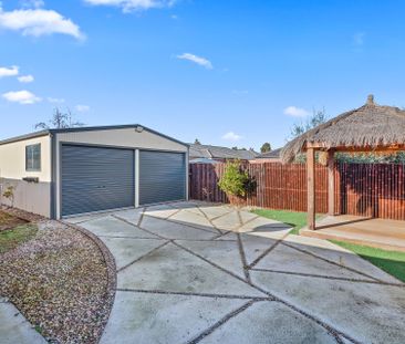 Wyndham Vale - Photo 2