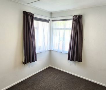 57 Awanui Street, Merrilands, New Plymouth - Photo 4