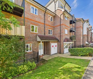 Freer Crescent, High Wycombe,HP13 - Photo 2