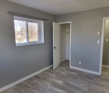 11-181 York St, Kingston, ON K7K 1R5 - Photo 4