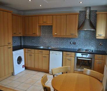 2 bedroom apartment to rent - Photo 6