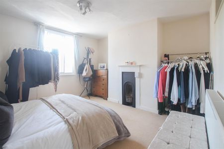 Debden Road, Saffron Walden - Photo 4