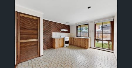 Spacious Two-Bedroom Villa in Prime Strathmore Location - Photo 5