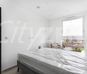 Eden Grove, Staines-Upon-Thames - Photo 4