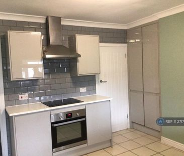 2 bedroom terraced house to rent - Photo 6