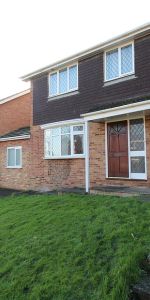 Headcorn Drive, CT2 7TX, Canterbury - Photo 4