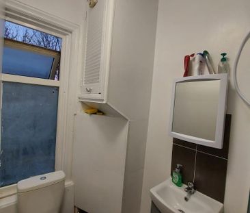 4 bedroom house to rent - Photo 1