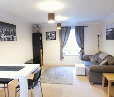 2 bedroom apartment to rent - Photo 2