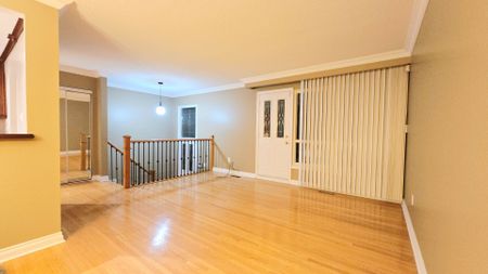For Lease - 3161 Rymal Road Unit# (Main/Upper Level), Mississauga, Ontario - Photo 2