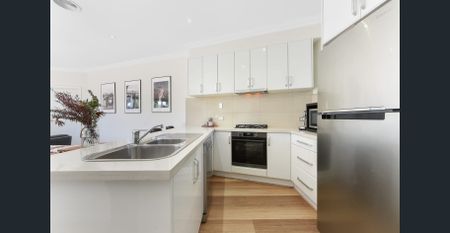 BEAUTY IN BRAMTON COURT - Photo 5