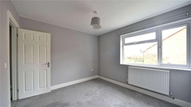 The Pines, Holywell Row, Bury St. Edmunds, Suffolk, IP28 - Photo 1