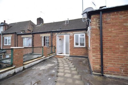 Station Road, Harrow, Middlesex, HA1 2RU - Photo 2