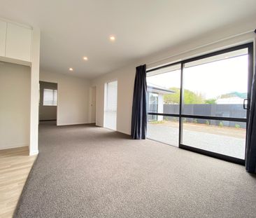 2A Roberts Road, Hornby - Photo 3
